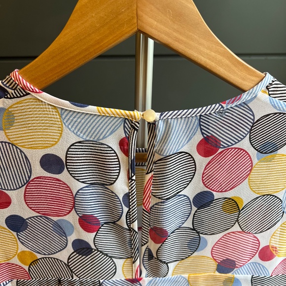 Anne Klein Sleeveless Blouse - Picture 5 of 6